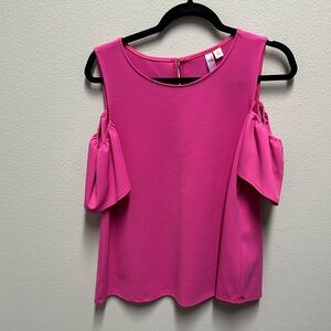 Excellent hot pink top - sleeves have a cold shoulder. Size Large.